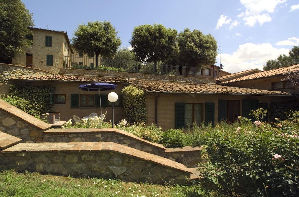 Villa Agostoli Siena Exteriör bild