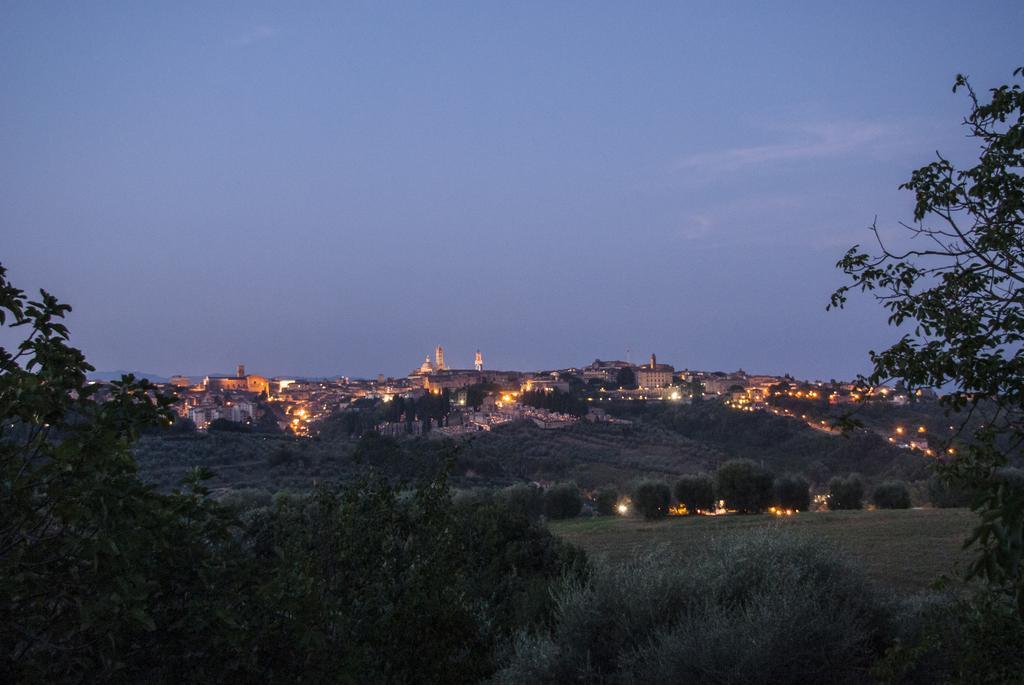 Villa Agostoli Siena Rum bild