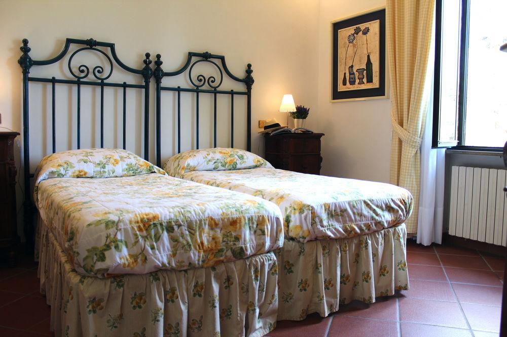 Villa Agostoli Siena Exteriör bild