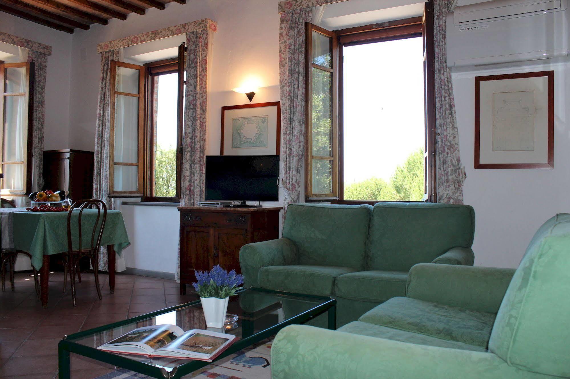 Villa Agostoli Siena Exteriör bild